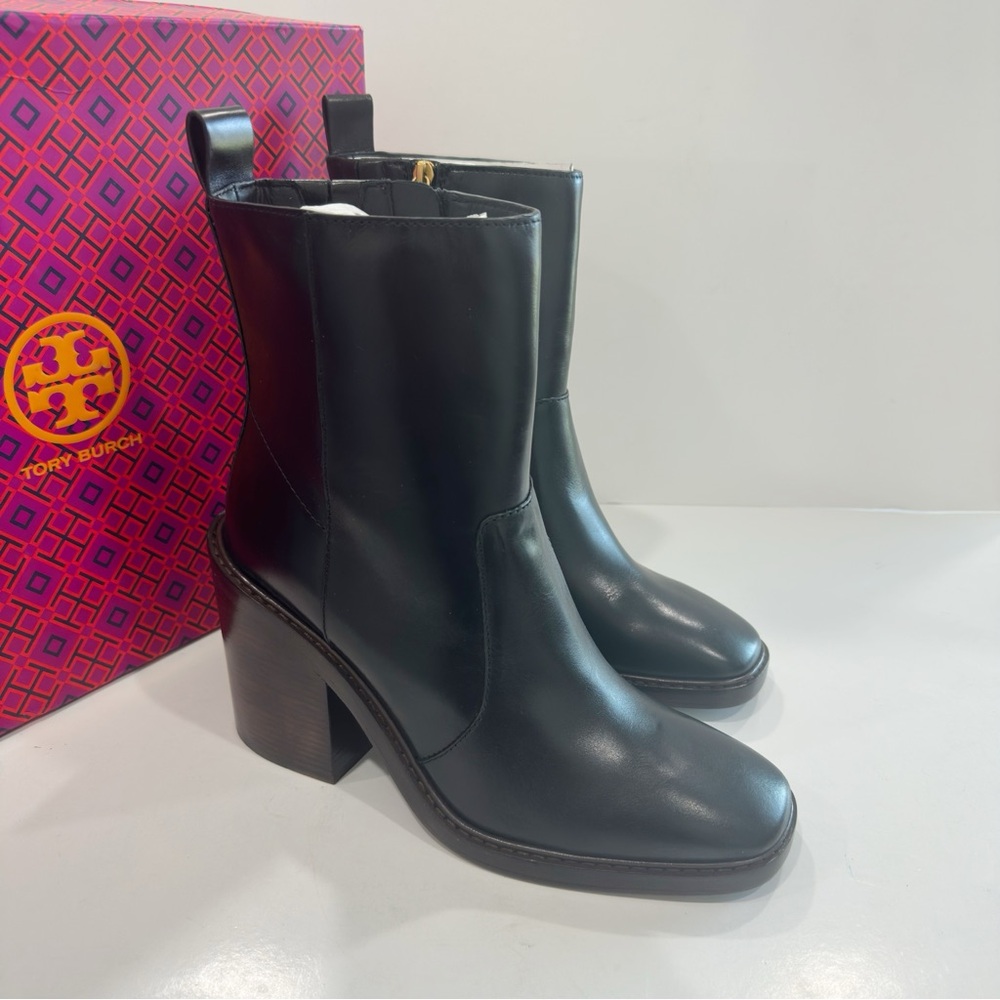 Tory Burch Leather Ankle Block Heeled Boots Chelsea - Sierra Antik